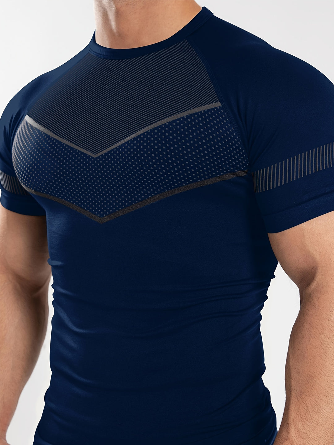 Men's Mid Stretch Quick-drying Breathable Short Sleeve Round Neck Compression T-shirt For Gym Fitness Training