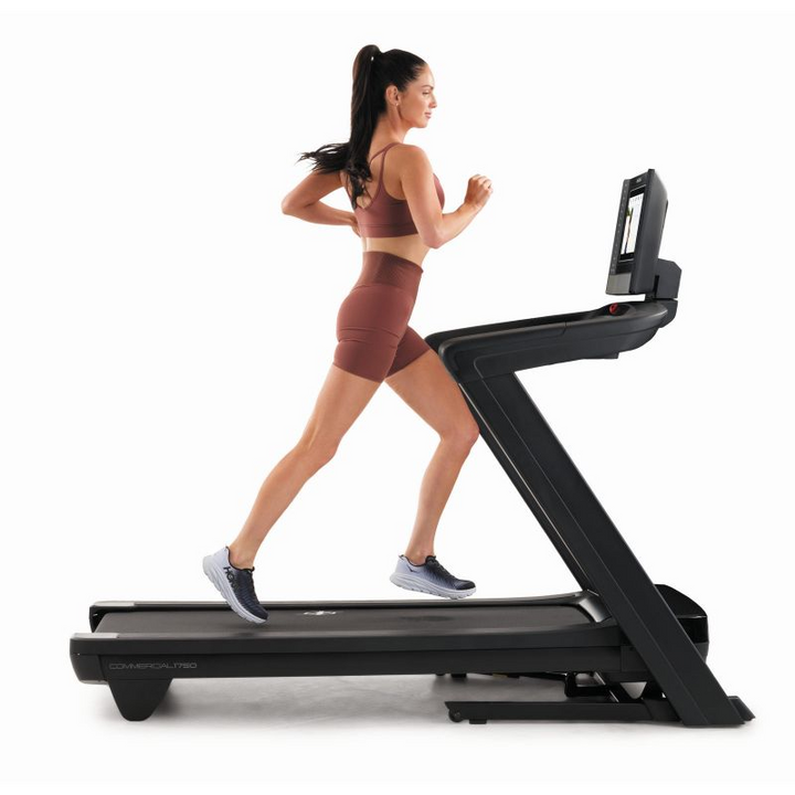 Nordrictrack Commercial 1750 NTL17124 electric treadmill