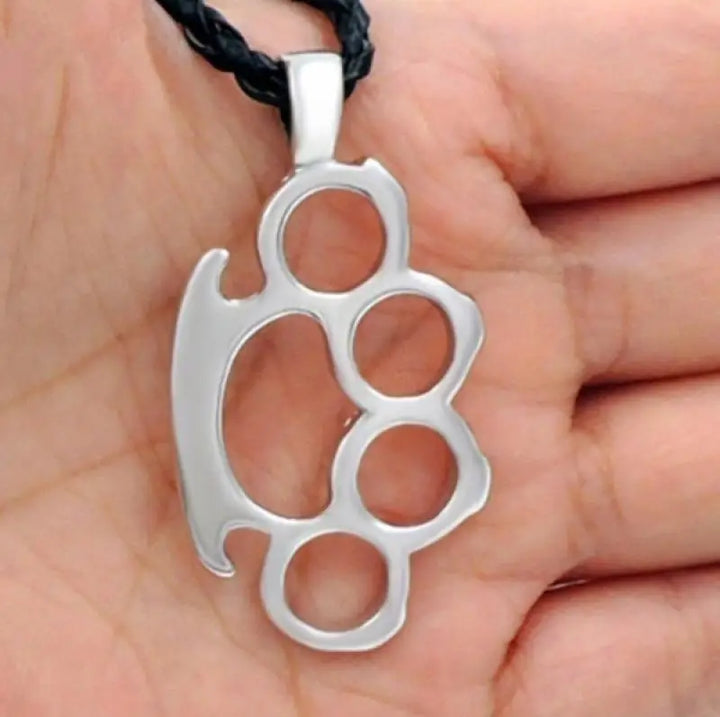 Personality Creative Domineering Knuckles Pendant Necklace for Men